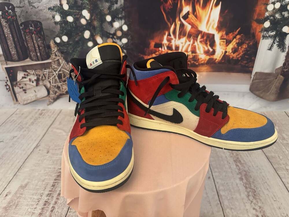 Nike Air Jordan 1 Mid Fearless Size 11.5 Multicolor